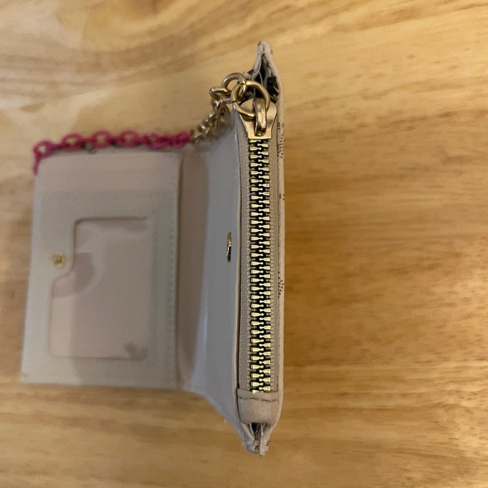 Juicy Couture “Can't Tame Her" bifold wallet with a pullout card holder. - Picture 11 of 16